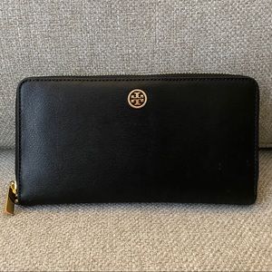 Tory Burch Robinson Zip-Around Leather Wallet
